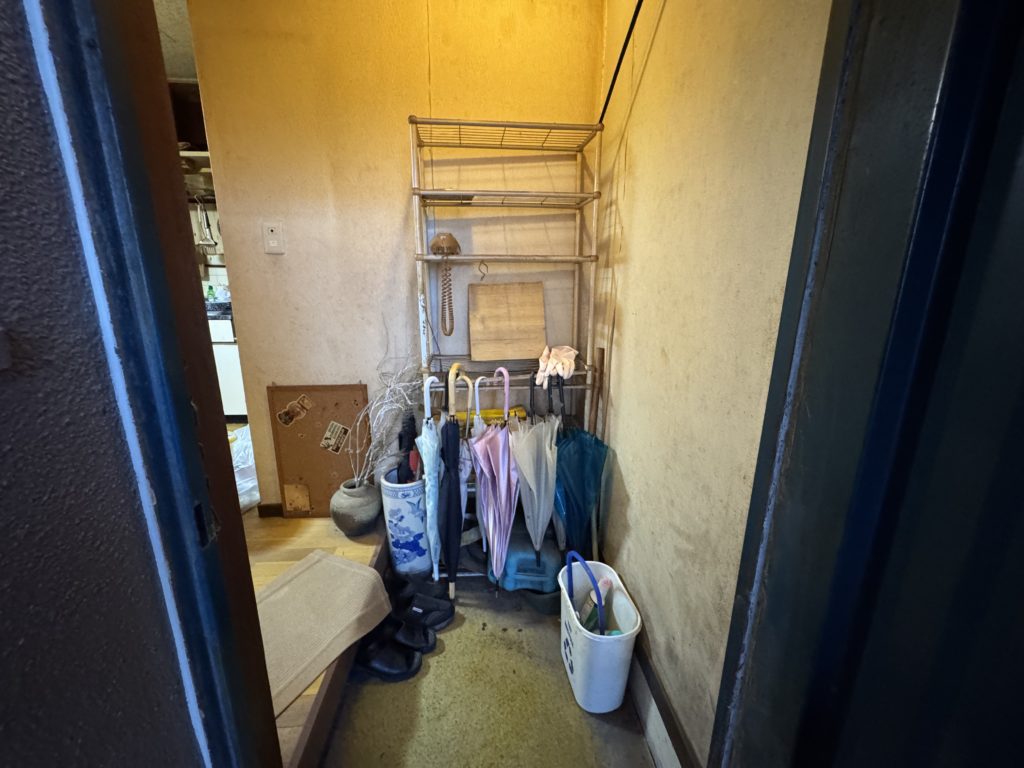 玄関 片付け前
